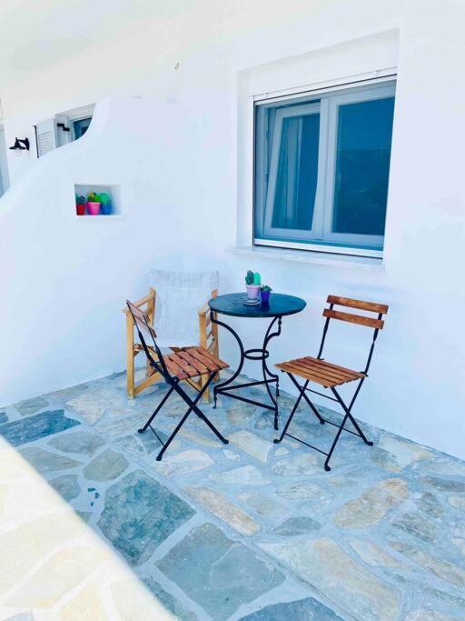 Cozy, Newly Renovated Apartment In Gavrio. Exterior photo